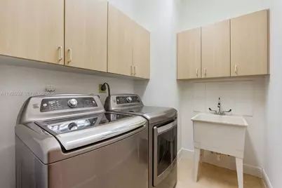 8281 SW 84th Ter, Miami, FL 33143 - Photo 25