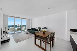 500 Brickell Ave, Miami, FL 33131 - Photo 7