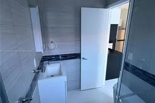 333 SW 30th Rd, Miami, FL 33129 - Photo 9