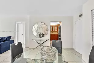 3140 S Ocean Dr, Hallandale Beach, FL 33009 - Photo 9