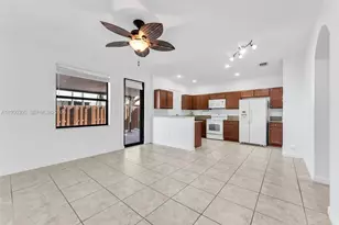 23465 SW 113th Passage, Homestead, FL 33032 - Photo 7