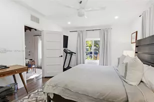 453 NE 89th St, El Portal, FL 33138 - Photo 17