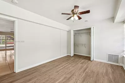 334 NW 12th Ave, Boca Raton, FL 33486 - Photo 17