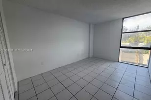 3675 N Country Club Dr, Aventura, FL 33180 - Photo 17