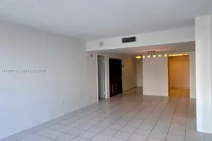 3675 N Country Club Dr, Aventura, FL 33180 - Photo 9