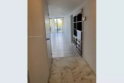 3675 N Country Club Dr #210, Aventura, FL 33180 - Photo 7