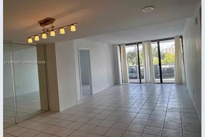 3675 N Country Club Dr #210, Aventura, FL 33180 - Photo 15