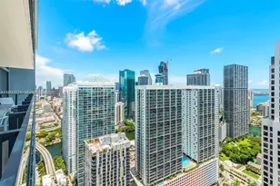 68 SE 6th St, Miami, FL 33131 - Photo 21