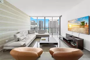 68 SE 6th St, Miami, FL 33131 - Photo 9