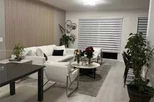 8135 NW 108th Ave, Doral, FL 33178 - Photo 9