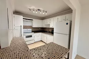 2771 Taft St, Hollywood, FL 33020 - Photo 9