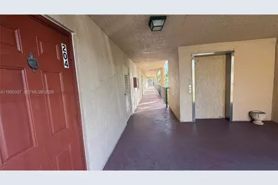 370 NW 76th Ave #204, Margate, FL 33063 - Photo 27