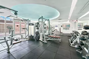 500 Brickell Ave, Miami, FL 33131 - Photo 35