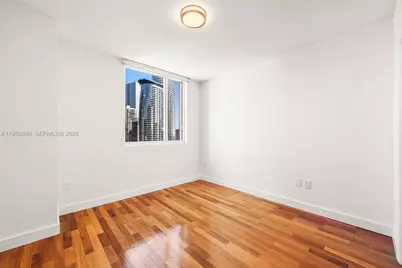 500 Brickell Ave #2901, Miami, FL 33131 - Photo 21