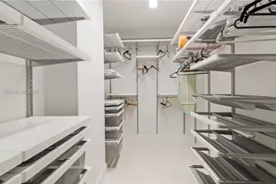 3 Grove Isle Dr, Miami, FL 33133 - Photo 41