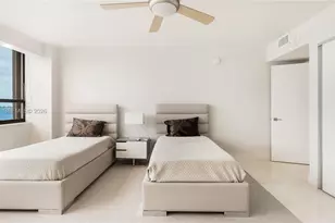 3 Grove Isle Dr, Miami, FL 33133 - Photo 29