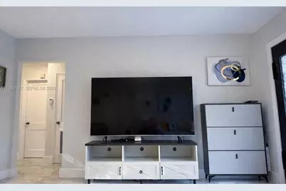 1415 Mayo St, Hollywood, FL 33020 - Photo 5