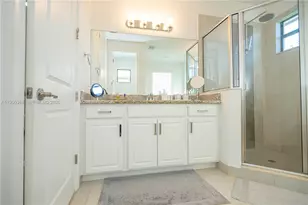 11824 SW 13th Ct, Pembroke Pines, FL 33025 - Photo 33