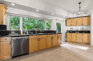 157 Navajo St, Tavernier, FL 33070 - Photo 11