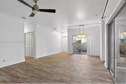 6582 Via Regina #6582, Boca Raton, FL 33433 - Photo 13