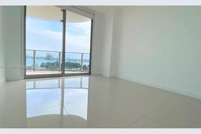 488 NE 18th St #502, Miami, FL 33132 - Photo 13