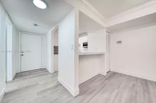 10795 SW 108th Ave, Miami, FL 33176 - Photo 9
