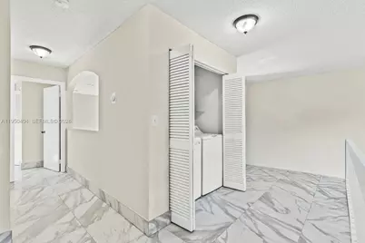 10738 N Saratoga Dr, Cooper City, FL 33026 - Photo 19