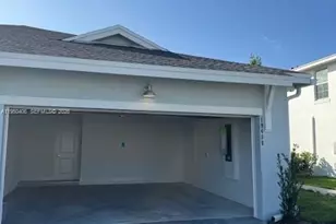 19488 Whispering Creek Rd, Loxahatchee, FL 33470 - Photo 19