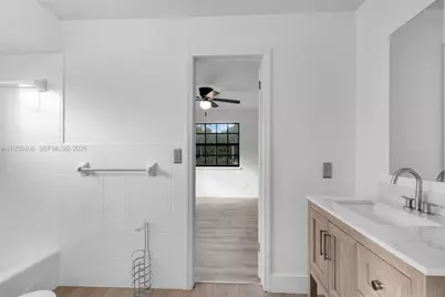 14230 SW 14th St, Davie, FL 33325 - Photo 23