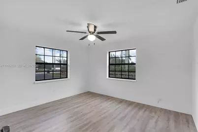 14230 SW 14th St, Davie, FL 33325 - Photo 15