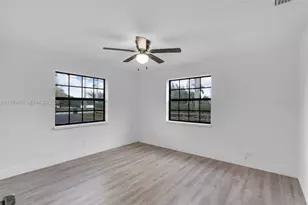 14230 SW 14th St, Davie, FL 33325 - Photo 15