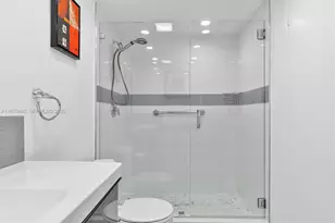 100 Golden Isles Dr, Hallandale Beach, FL 33009 - Photo 33