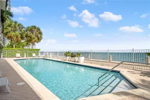 725 NE 22nd St, Miami, FL 33137 - Photo 13