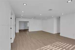 911 NW 200th Terrace, Miami Gardens, FL 33169 - Photo 3