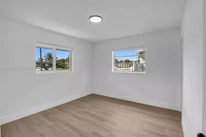 911 NW 200th Ter, Miami Gardens, FL 33169 - Photo 11