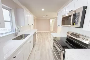 3321 NW 17th Ct, Lauderhill, FL 33311 - Photo 11