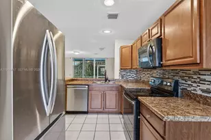 7033 Woodmont Way, Tamarac, FL 33321 - Photo 11