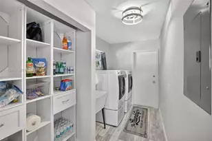 9090 NW 11th Ct, Plantation, FL 33322 - Photo 27