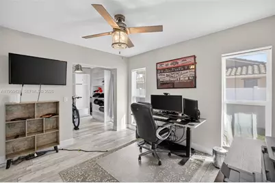 9090 NW 11th Ct, Plantation, FL 33322 - Photo 39
