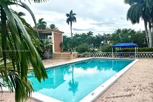 26 Diplomat Parkway, Hallandale Beach, FL 33009 - Photo 9