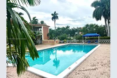 26 Diplomat Pkwy #2325, Hallandale Beach, FL 33009 - Photo 11