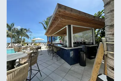 159 NE 6th St #2810, Miami, FL 33132 - Photo 25