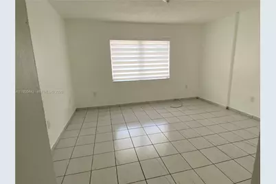 295 NW 72nd Ave #304, Miami, FL 33126 - Photo 3