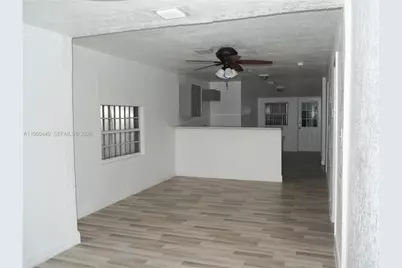 4079 Linda Ln #0, Palm Springs, FL 33406 - Photo 7