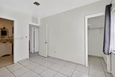 1498 NE 180th St #0, North Miami Beach, FL 33162 - Photo 23