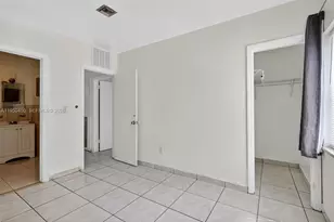 1498 NE 180th St, North Miami Beach, FL 33162 - Photo 23