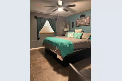 309 NW 15th St, Homestead, FL 33030 - Photo 13