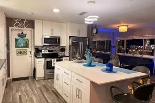 309 NW 15th St, Homestead, FL 33030 - Photo 9