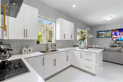 14051 SW 32nd St, Miramar, FL 33027 - Photo 9