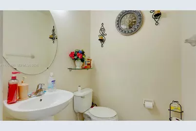 355 NE 31st Ave, Homestead, FL 33033 - Photo 21